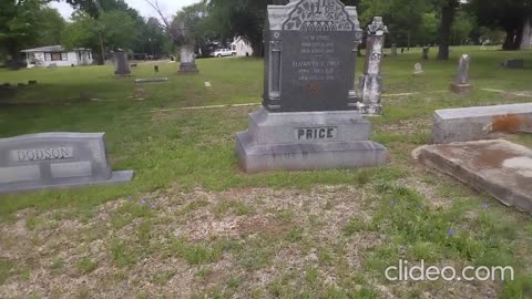 PARIS, TEXAS CEMETERY AT 17th NE and PINE BLUFF