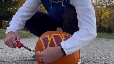sPoOkY sEaSoN 🎃