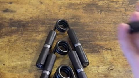 HORUMP Grip Strength Trainer 4 Pack (50-200LB), Metal Hand