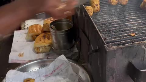 Mini Vada Stick #streetfood #ytshorts #youtubeshorts #vadapav #vada #vadapavlovers #fodofood#foodie