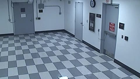 6024RHOBG1G101BLobbyEntry_2021-01-05_07h20min00s953ms.mp4