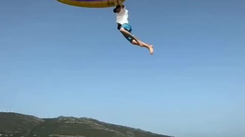 Don't make this mistake while kite surfing 🌊