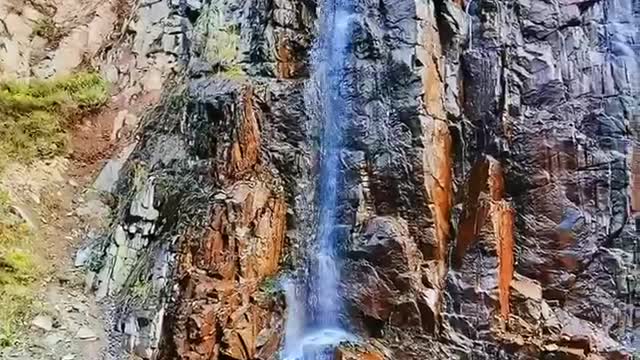 Cosmic mountains and rivers, romantic world