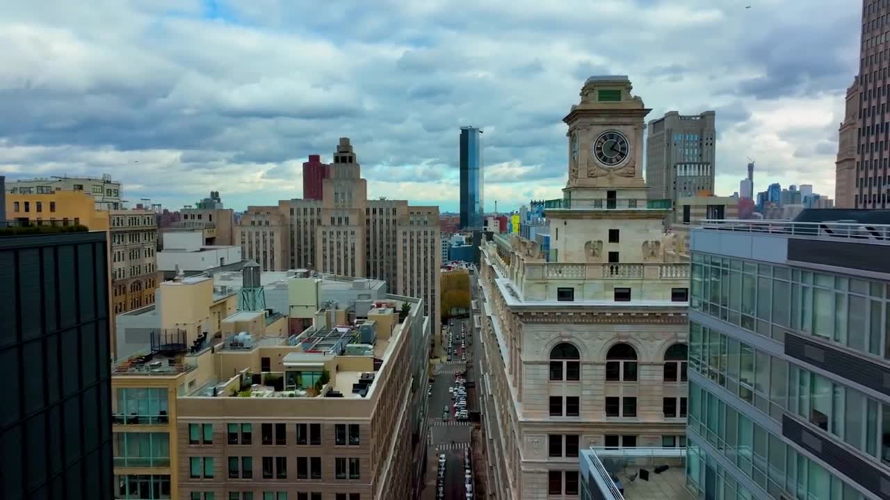New York in 8K ULTRA HD - Capital of Earth