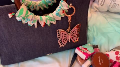 What's in my Kate Spade Denim Ridgefield Katarina Bag