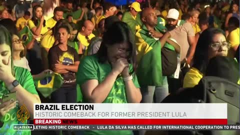 Brazil election: Lula da Silva narrowly defeats Jair Bolsonaro