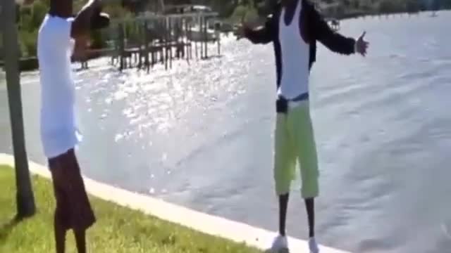 Sorry, the wind is too strong