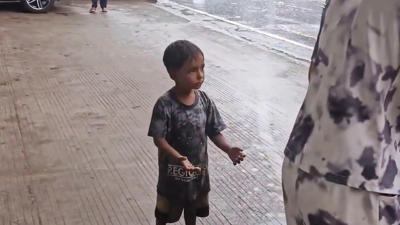 Tyag nu tifin