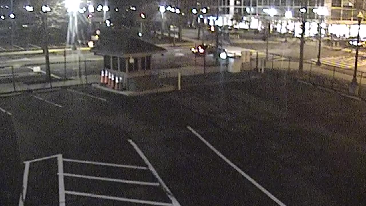 1902LOTS00Lot12SenateParking_2021-01-05_23h01min09s037ms.mp4