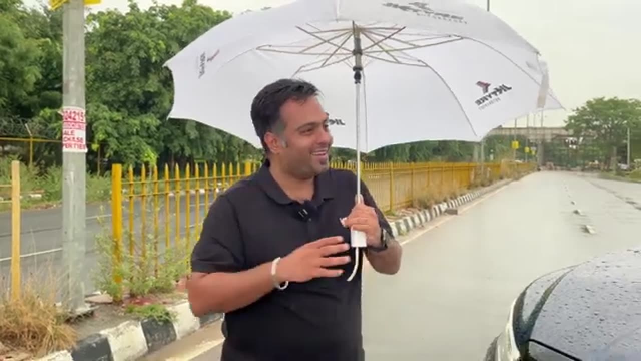 Kya Fayeda Ye SAME SAME Gadiya Banane Ka | Maruti Invicto Top Model Problems and Solutions