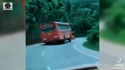 Lankan bus