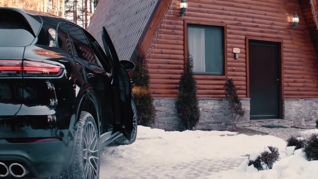 TORINO & PASHATA X KYRIACOS GEORGIOU - GUCCI FOREMA [OFFICIAL 4K VIDEO]