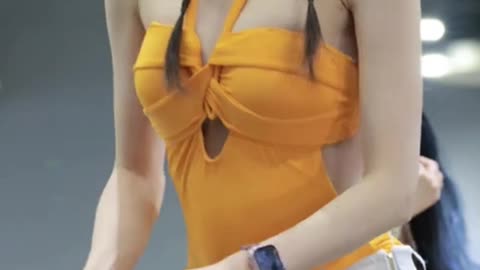 yellow dress boom girl