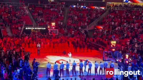Queen Naija sings national anthem at Atlanta Hawks game