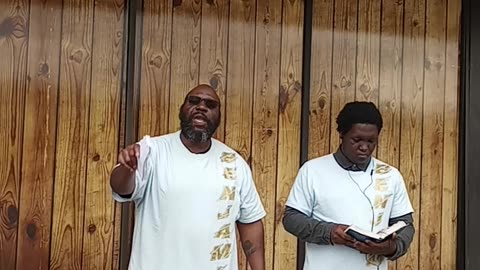 WHILE AMERICA IS COLLAPSING! ISRAELITE MEN MUST AVOID ALL SINNERS AND SEEK RIGHTEOUSNESS!