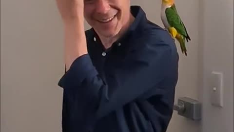 cant blame the birds. dad is cutie.
