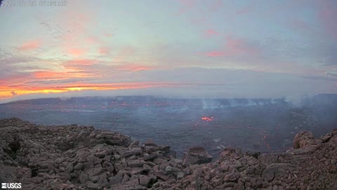 World's largest active volcano erupts in Hawaii