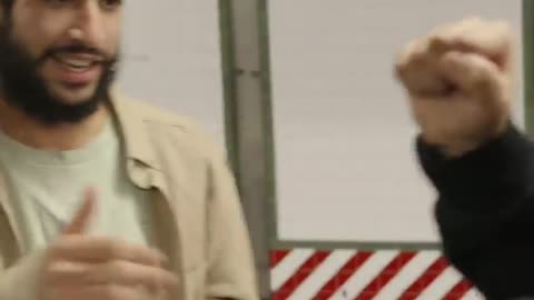 Muslim convinces to accept Islam ! ✡️😂