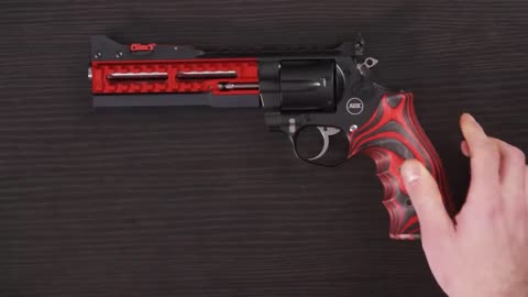 11 COOLEST GUNS IN THE WORLD