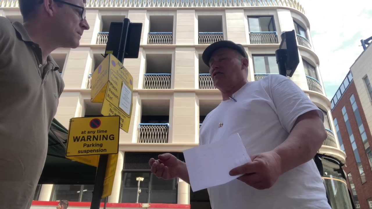 Pat McGinnis meet at the farmers market 11/06/23