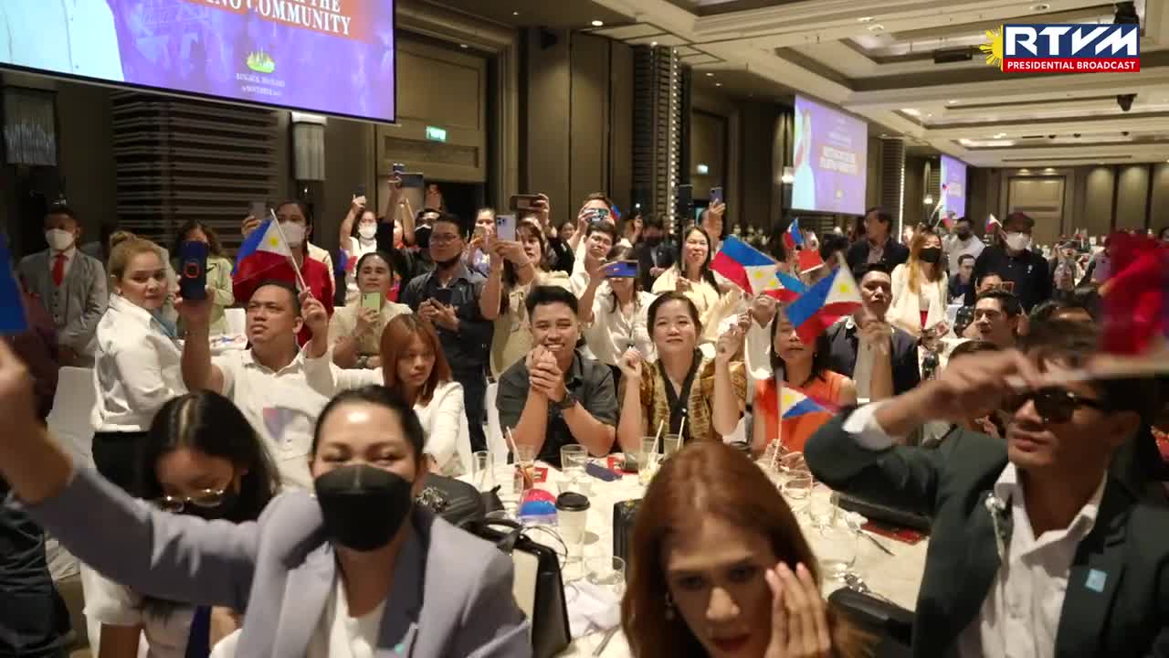 Meeting with the Filipino Community