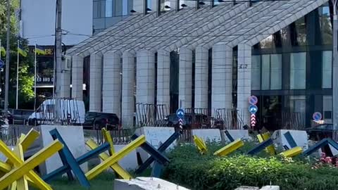 Kyiv is not destroyed so how did Ukraine stop Russian attack in Kyiv?