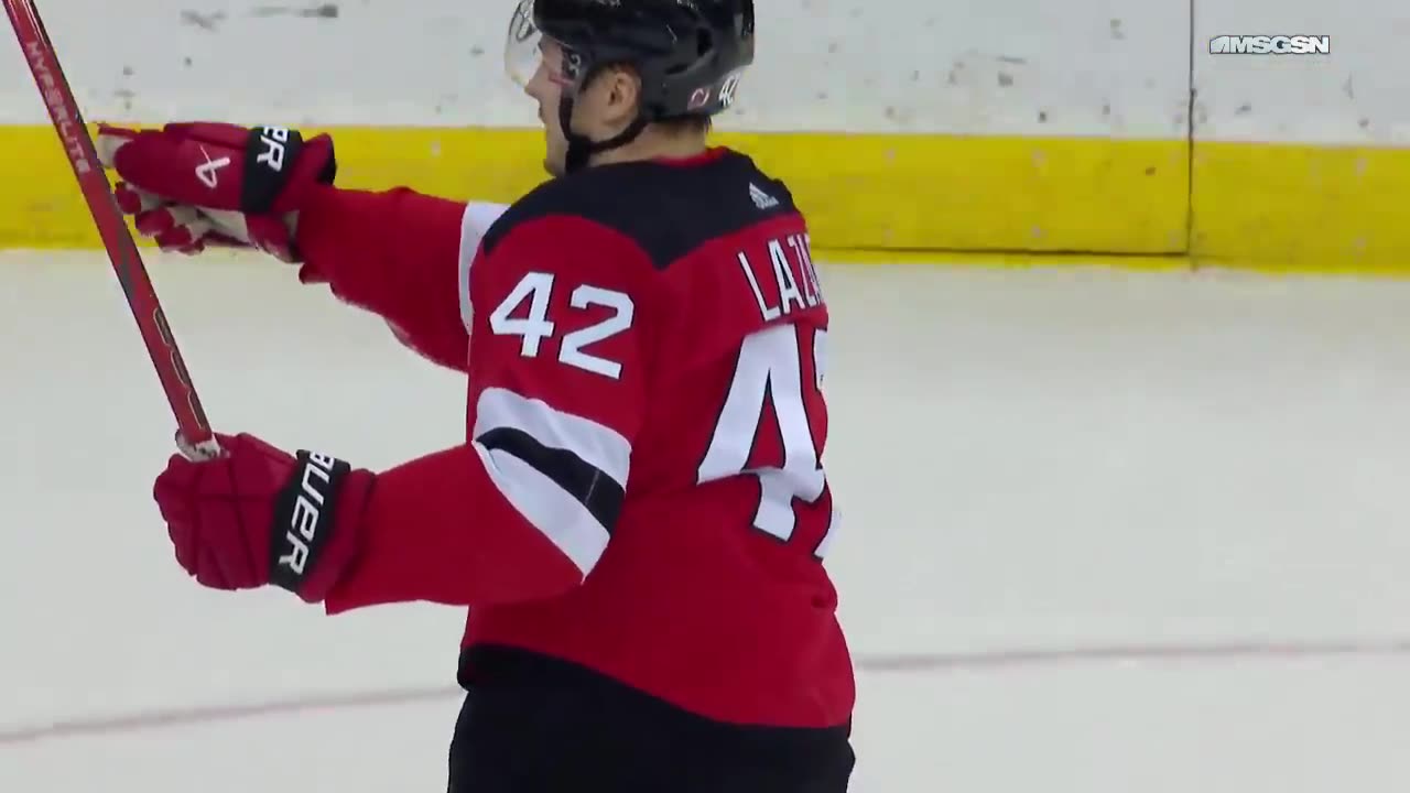 VGK@NJD: Lazar scores goal against Logan Thompson