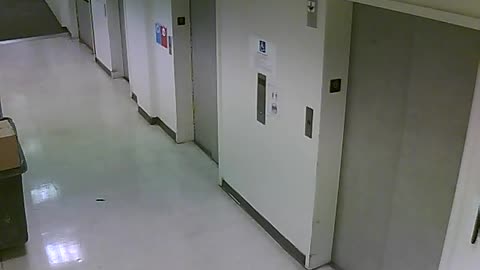 3904PSQB06FreightLobbyRear_2021-01-05_06h40min00s967ms.mp4