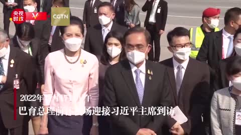 Thai PM Prayut welcomes President Xi Jinping at Bangkok airport