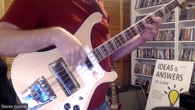 Music: Rush La Villa Strangiato playthrough on bass