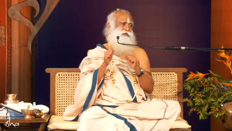 One Simple Tip for a Fit Healthy Life - Sadhguru