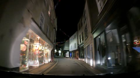 Night drive in Totnes. DEVON March 2023