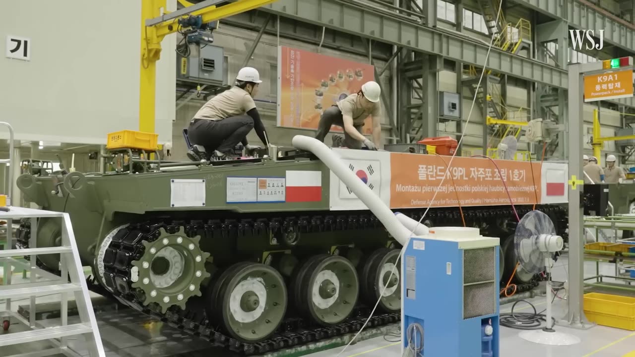 Inside a South Korean Factory Churning Out Howitzers for NATO | WSJ