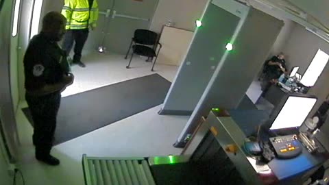 0967USCG00InaugurationTrailer_2021-01-06_16h00min01s717ms.mp4