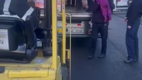 Childs found last days in a Truck in London by Police Officers