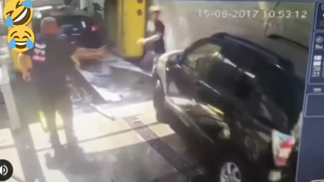 CAN'T WAIT TO BE WASHED HIS CAR FUNNY VIDEOS