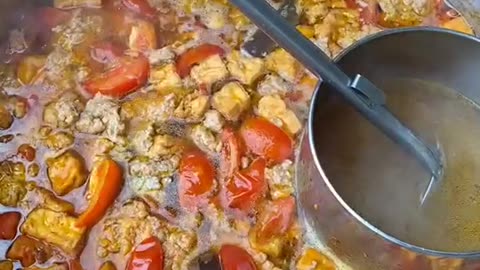 "Bún riêu cua" - Crab noodle soup