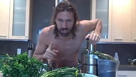 OPEN YOUR HEART using LIVE FOOD! Juice recipes for you - Feb 17th 2010
