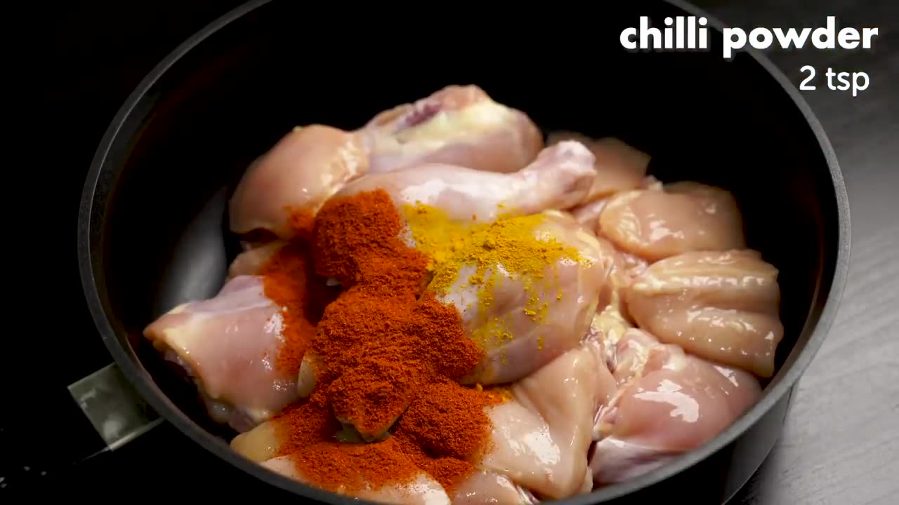 HYDERABADI WEDDING SPECIAL RED CHICKEN RECIPE | HYDERABADI RED CHICKEN CURRY