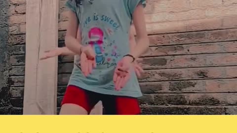 ये तो शुरू होते ही ख़तम हो गया #shorts #youtubeshorts #comedyvideo #girlfunnysong #girldancefunny
