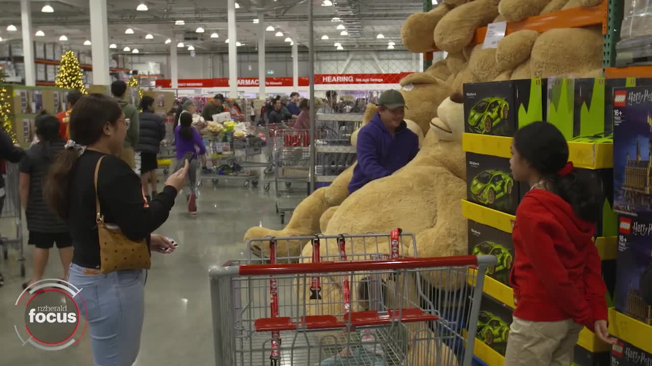 Costco reveals top sellers, hints to more New Zealand stores _ nzherald.co.nz