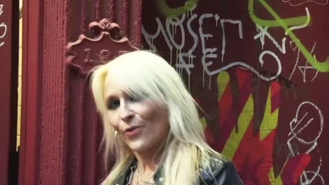 DORO - Raise Your Fist In The Air (OFFICIAL VIDEO)