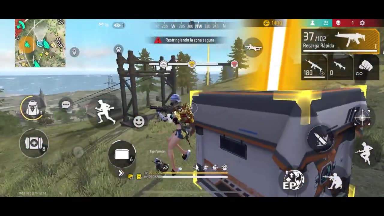 Jugando Free Fire VETERANO