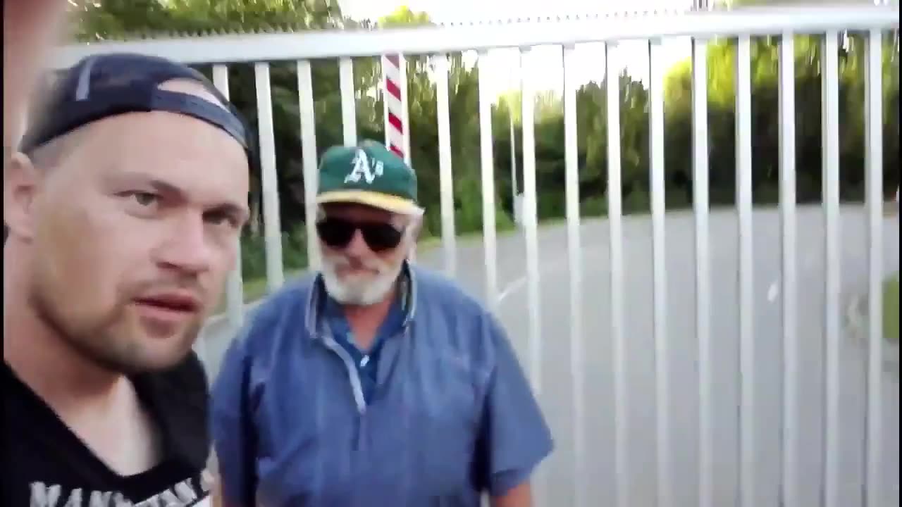 Mc isti- szervkereskedelem (official music)