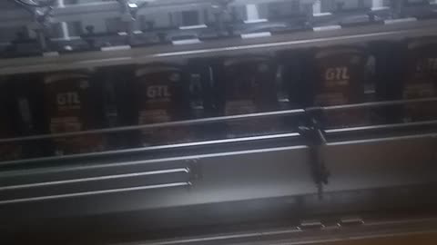 Oil Filling cans machine