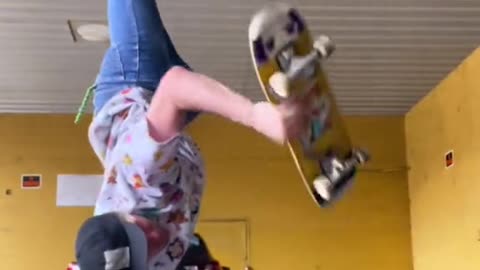 Skateboarding tutorial 6