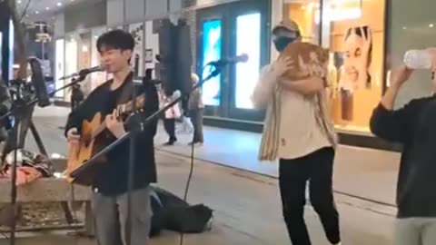 A kitty star was born today