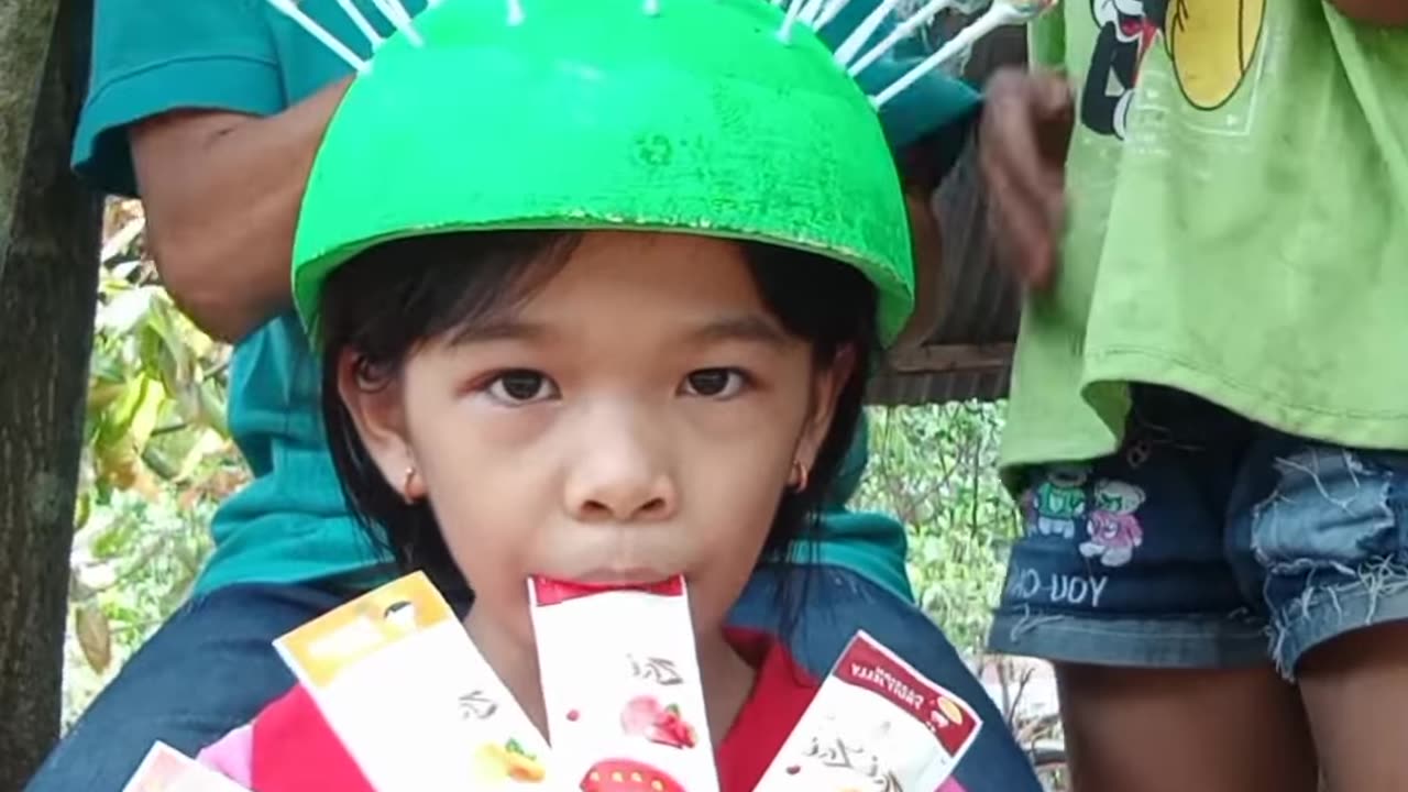 Funny Video try not to laught