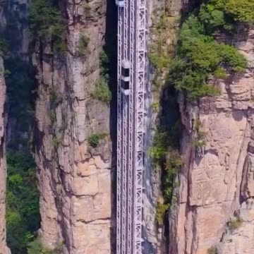 The world's tallest Elevator, 326 meters high, is located in Hunan province, China 😱😱😱
