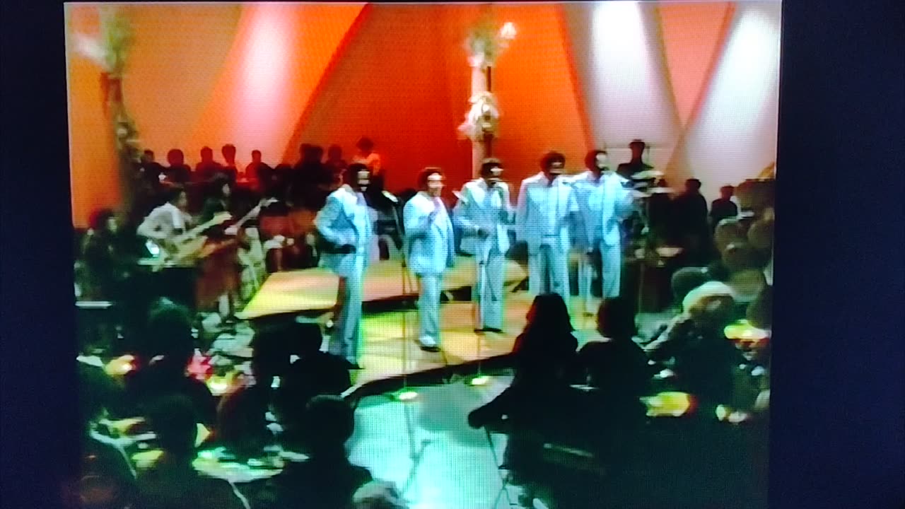 Spinners 1973 I'll Be Around Live